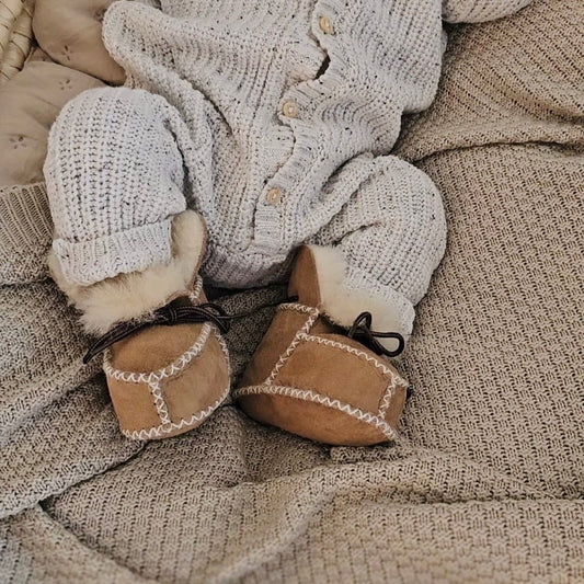 Baby Lammfellschuhe